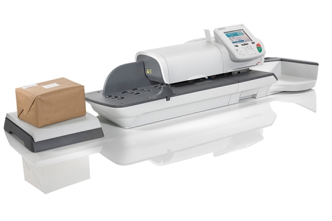 postage meter IS-480 with box